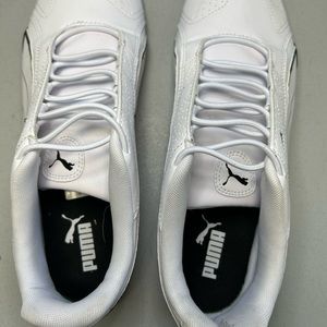 Puma men’s shoe like a new